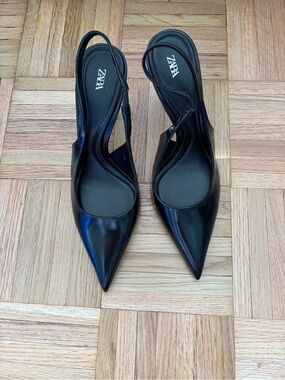 Zara Black Pointed Slingback Heels